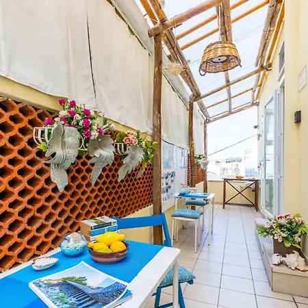 Oda ve Kahvaltı Fortino